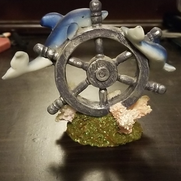 Dolphins with coral - Picture 2 of 2